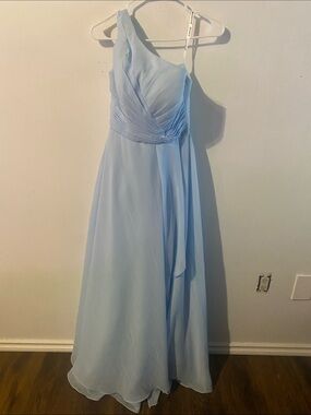 Amazon Light Blue One-Shoulder Chiffon Evening Gown